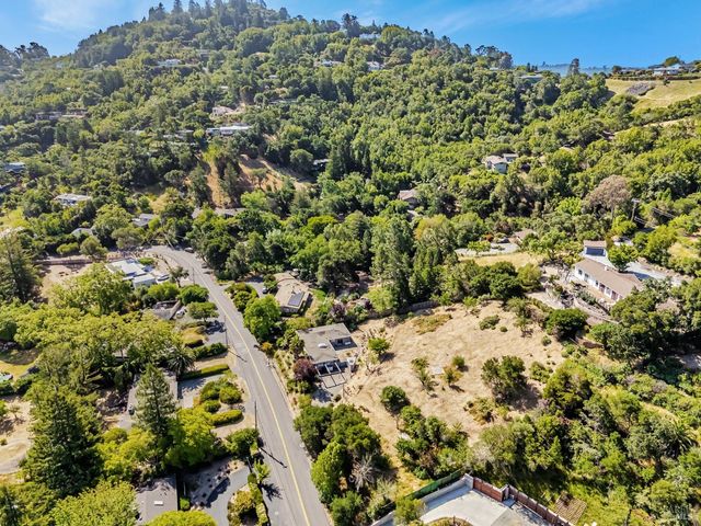 65 Circle Rd, San Rafael, CA 94903