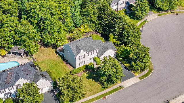 9 Edie Lane, Howell, NJ 07731