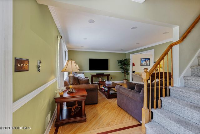 9 Edie Lane, Howell, NJ 07731