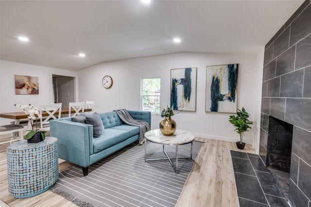 122 Wallace Drive, Garland, TX 75041