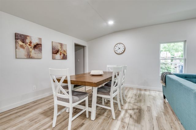 122 Wallace Drive, Garland, TX 75041