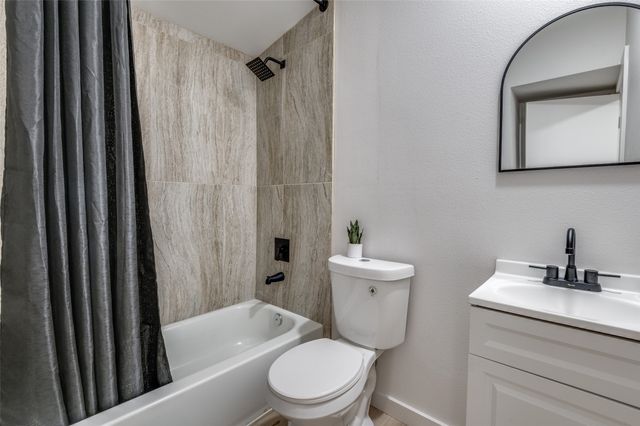 122 Wallace Drive, Garland, TX 75041