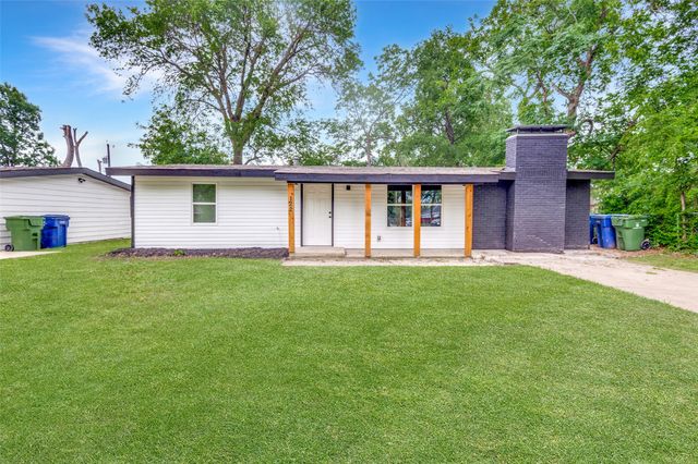 122 Wallace Drive, Garland, TX 75041