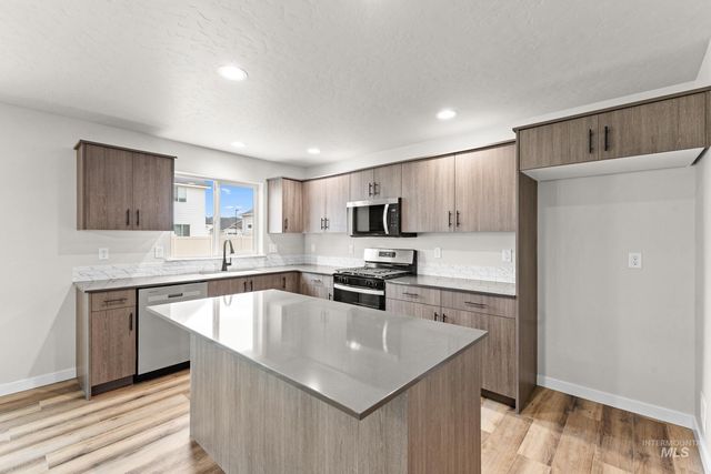 15278 Queensbury Ave, Nampa, ID 83651