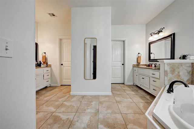 3217 Skye Ridge Drive, Norman, OK 73069