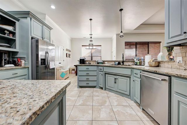 3217 Skye Ridge Drive, Norman, OK 73069