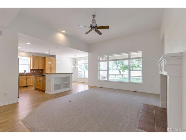 849 Windflower Dr, Longmont, CO 80504