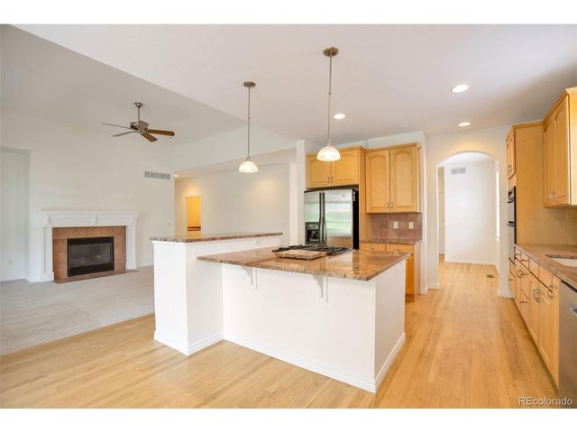 849 Windflower Dr, Longmont, CO 80504