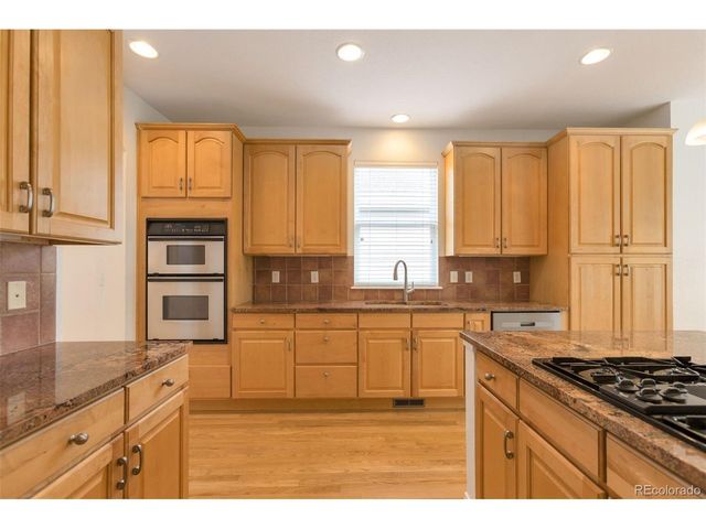 849 Windflower Dr, Longmont, CO 80504