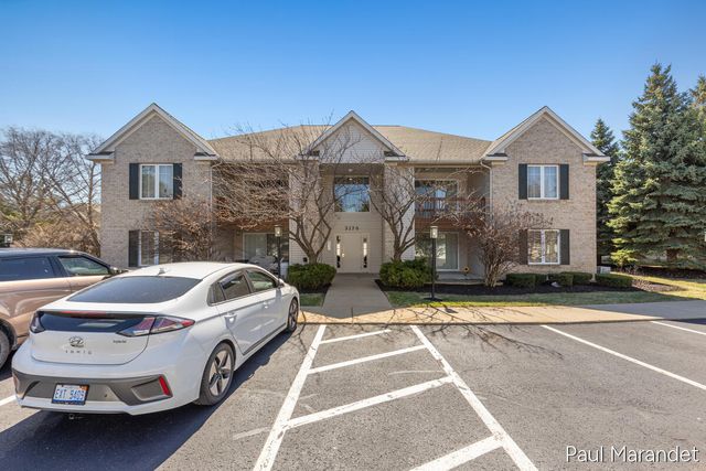 3170 W Crystal Waters Drive 2, Holland, MI 49424
