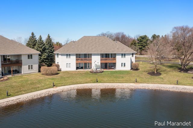 3170 W Crystal Waters Drive 2, Holland, MI 49424