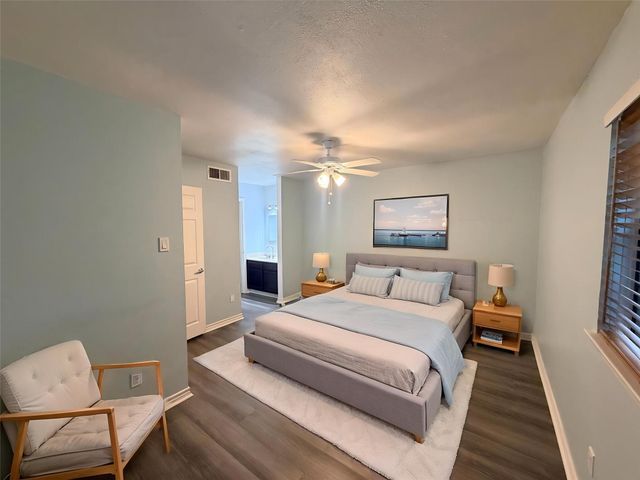 4159 Steck Ave 133, Austin, TX 78759