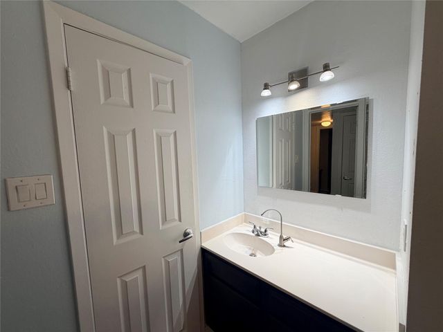 4159 Steck Ave 133, Austin, TX 78759