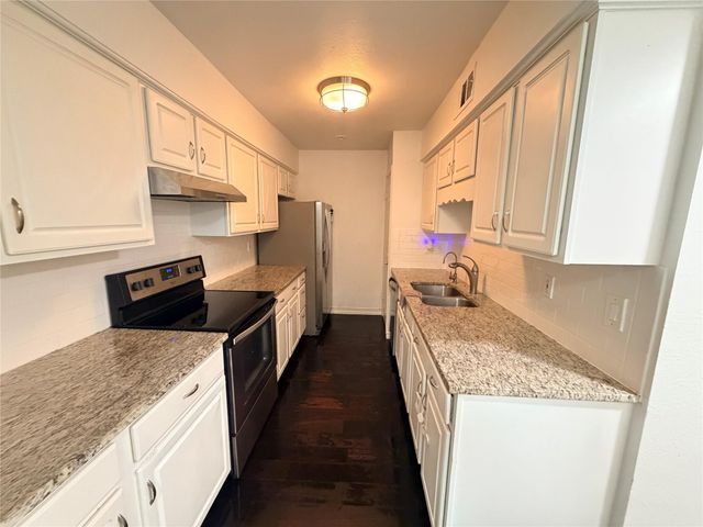 4159 Steck Ave 133, Austin, TX 78759