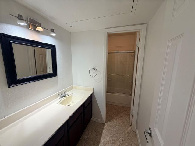 4159 Steck Ave 133, Austin, TX 78759