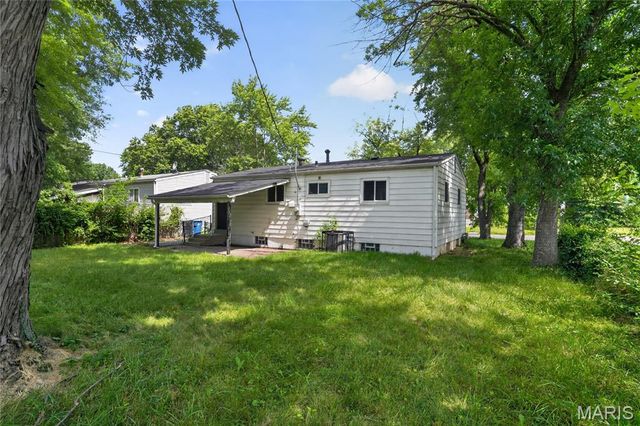 1200 Congress Avenue, St Louis, MO 63138