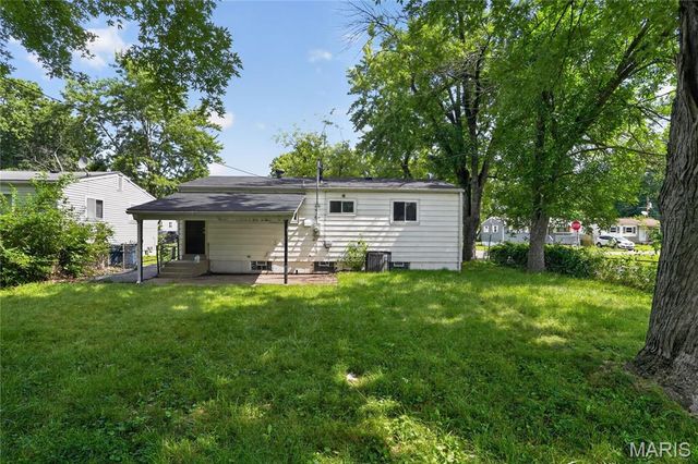 1200 Congress Avenue, St Louis, MO 63138