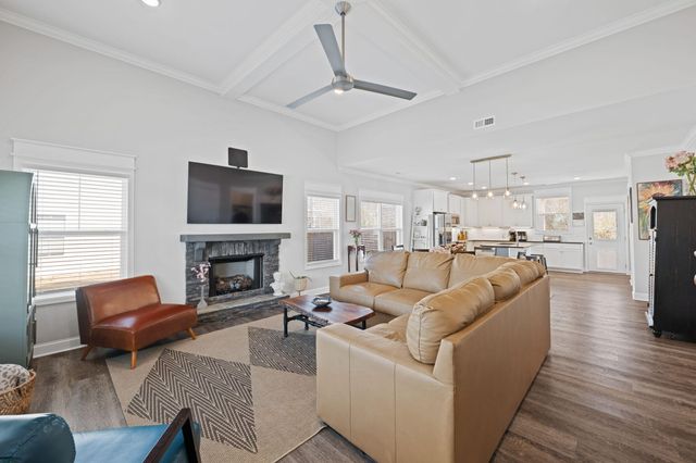 5086 Oop Road, Chattanooga, TN 37416