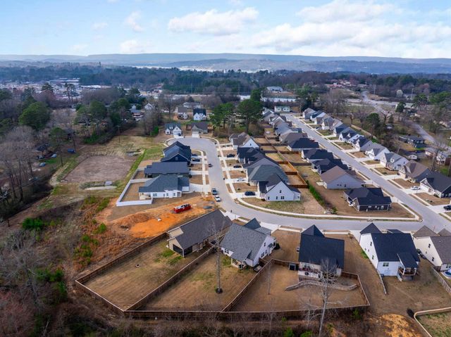 5086 Oop Road, Chattanooga, TN 37416