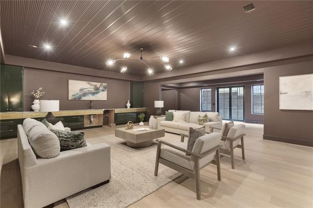 3157 Woodrow Way NE, Brookhaven, GA 30319
