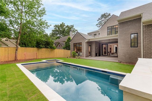 3157 Woodrow Way NE, Brookhaven, GA 30319