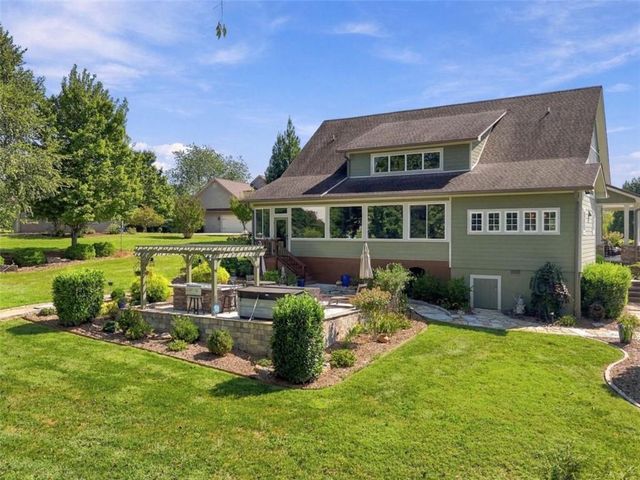 249 Bell Boy Run, Blairsville, GA 30512