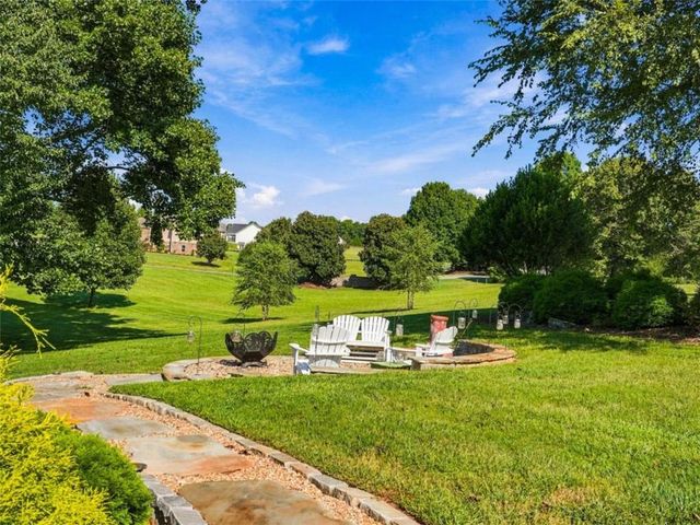 249 Bell Boy Run, Blairsville, GA 30512