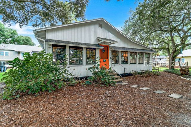 11 Whiting St, Bluffton, SC 29910