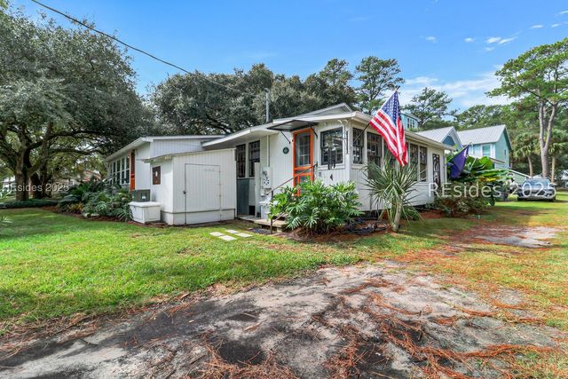 11 Whiting St, Bluffton, SC 29910