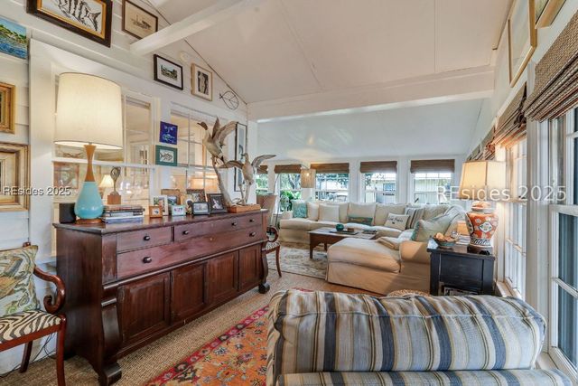 11 Whiting St, Bluffton, SC 29910