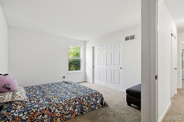 1348 Richland Meadows Drive, Ballwin, MO 63021