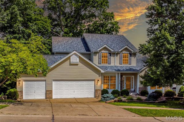 1348 Richland Meadows Drive, Ballwin, MO 63021