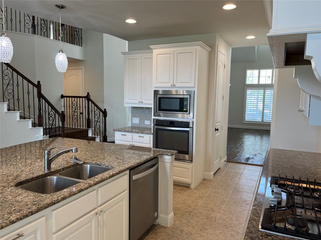 1517 Barrier Island Drive, Aubrey, TX 76227