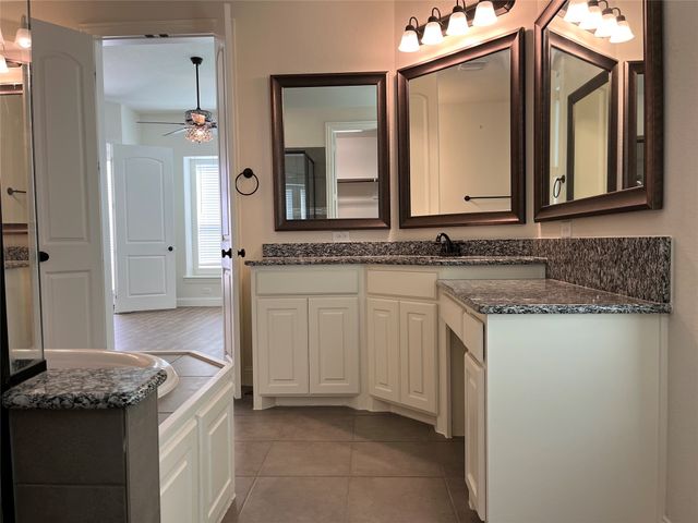 1517 Barrier Island Drive, Aubrey, TX 76227