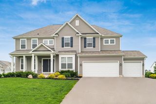3189 Glenmead Drive, Delaware, OH 43015