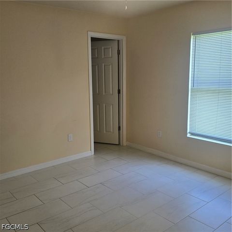 203 SE 13th ST, Cape Coral, FL 33990