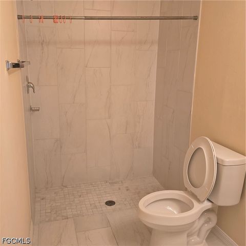 203 SE 13th ST, Cape Coral, FL 33990