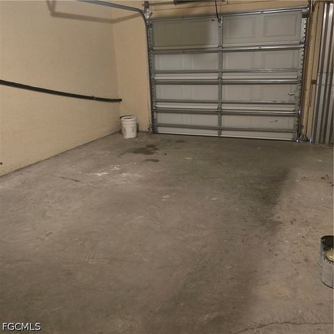 203 SE 13th ST, Cape Coral, FL 33990