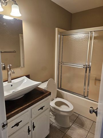 597 S Bishop Trail, Rocky Face, GA 30740