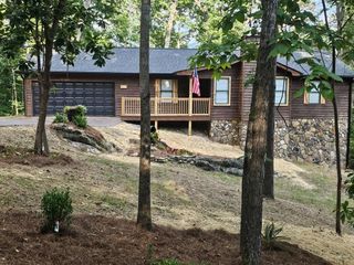 597 S Bishop Trail, Rocky Face, GA 30740