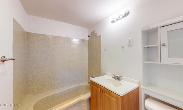 908 E Graybill Drive, Tucson, AZ 85719