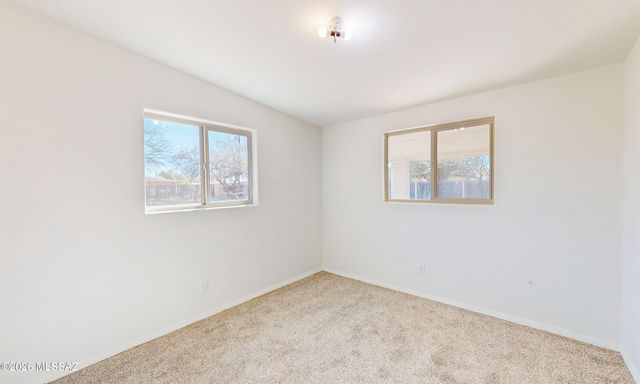 908 E Graybill Drive, Tucson, AZ 85719