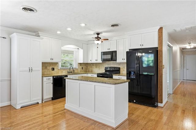 717 Corjon Street, Kernersville, NC 27284