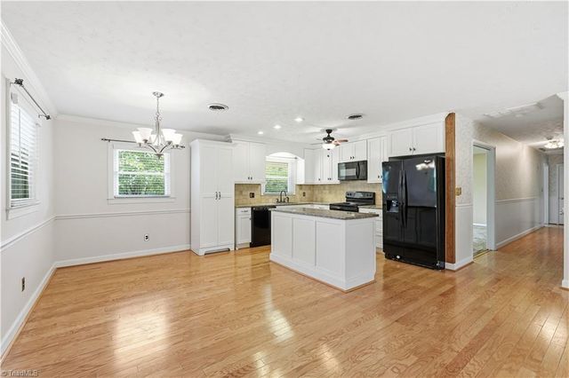 717 Corjon Street, Kernersville, NC 27284