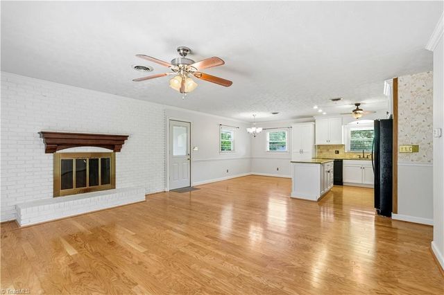 717 Corjon Street, Kernersville, NC 27284