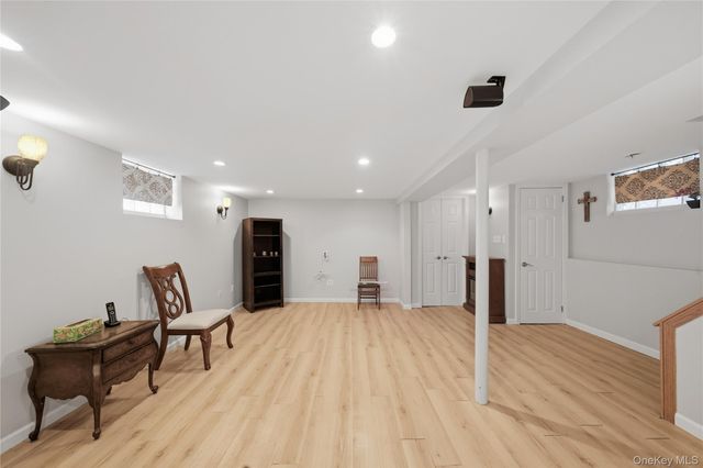 88-21 79th Avenue, Glendale, NY 11385
