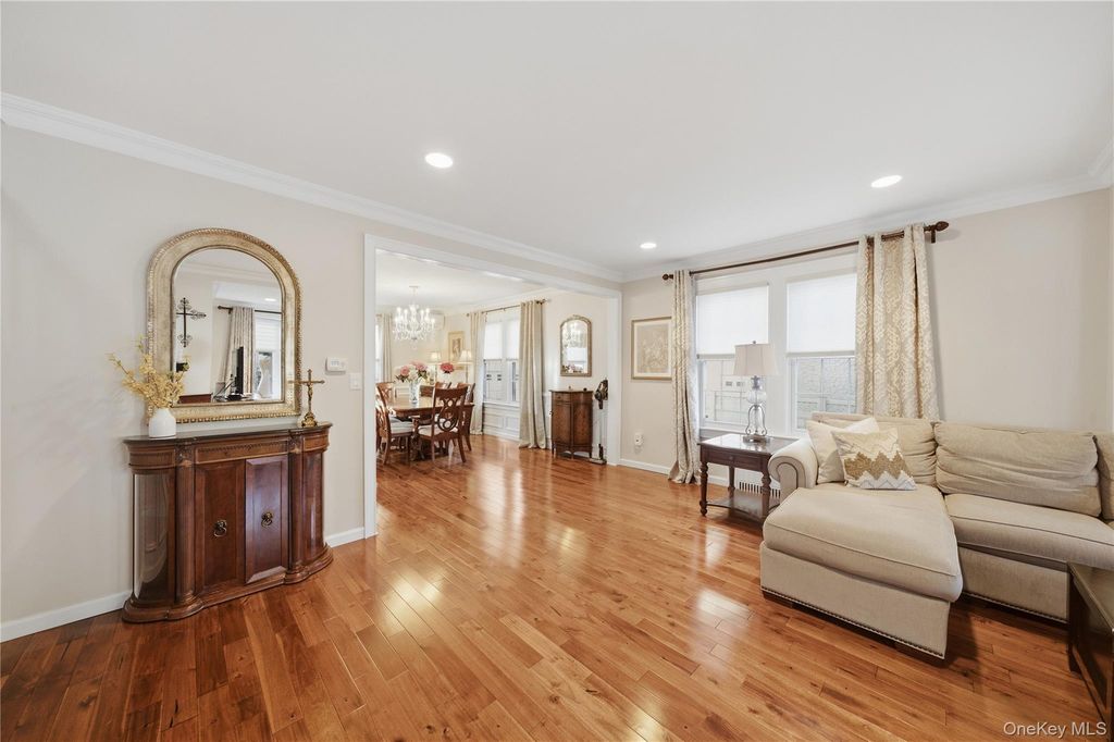 88-21 79th Avenue, Glendale, NY 11385 — photo 5