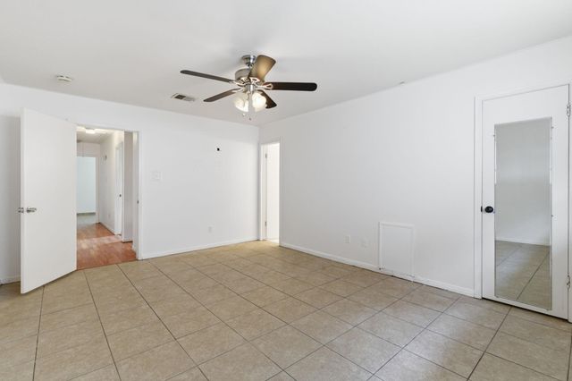 303 N Forest Boulevard, Houston, TX 77090