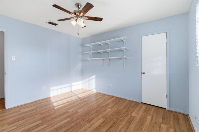 303 N Forest Boulevard, Houston, TX 77090