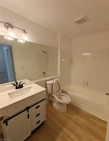 6490 Aragon WAY # 102, Fort Myers, FL 33966